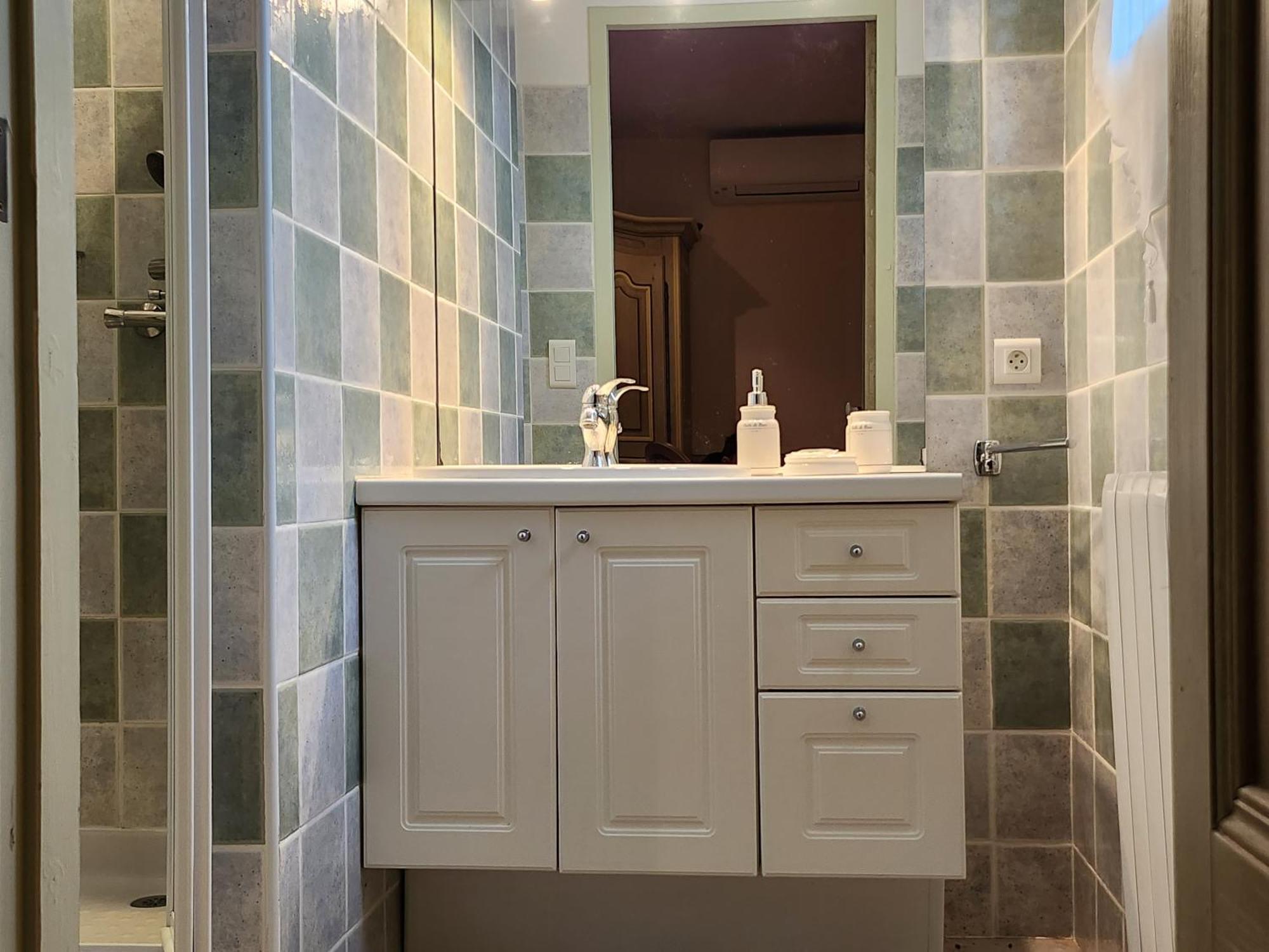 Domaine Les Gendalis Bed & Breakfast Saint-Saturnin-lès-Avignon Екстериор снимка