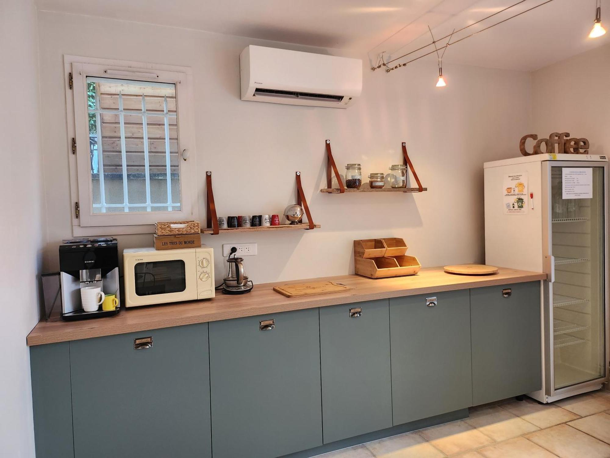 Domaine Les Gendalis Bed & Breakfast Saint-Saturnin-lès-Avignon Екстериор снимка